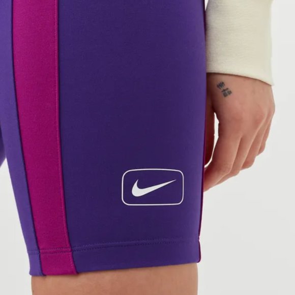 Nike NSW Street Bike Shorts CZ9771-547 Purple Women's - Picture 3 of 8